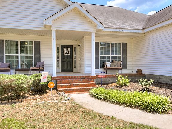 3rd image of 134 Royal Pine Dr