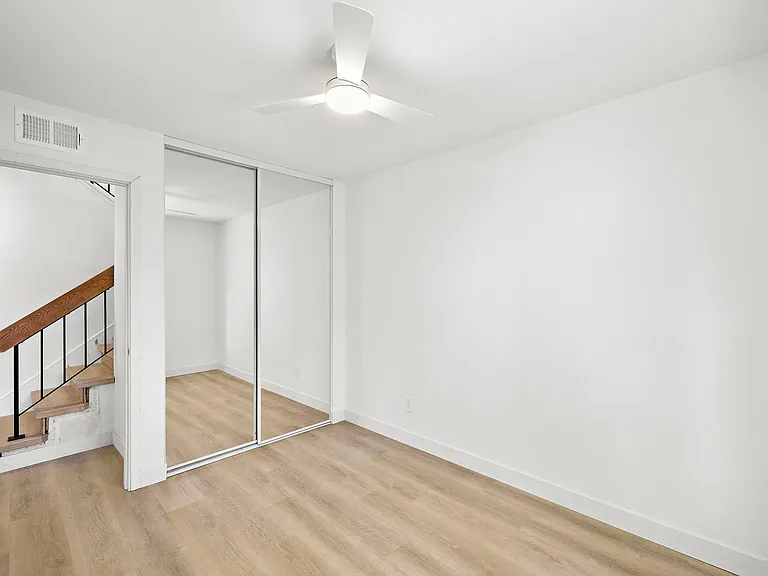 22311 Caminito Arroyo Seco #C — Photo 19