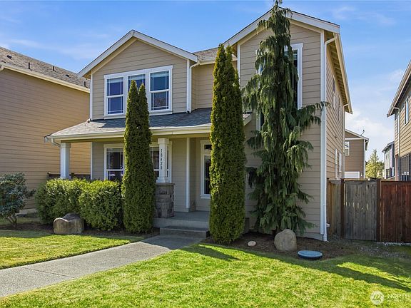 2nd image of 18428 97th Avenue Ct E