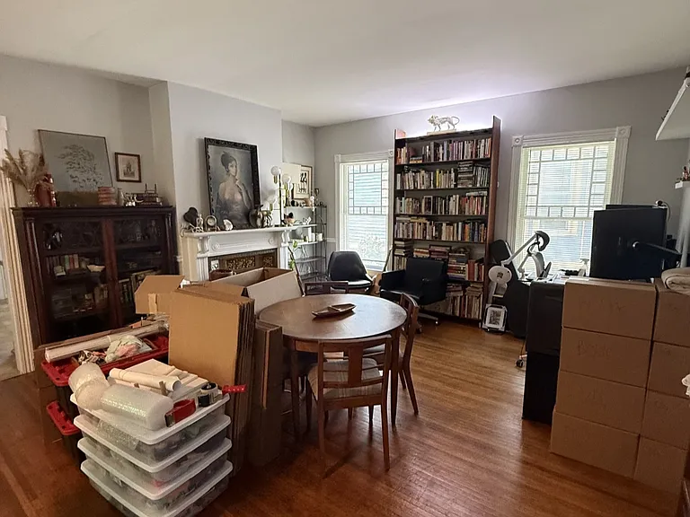43 Birch Cres #1 — Photo 3