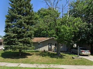 9309 Saric Dr, Highland, IN 46322