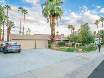 1592 S Compadre Rd, Palm Springs, CA, 92264