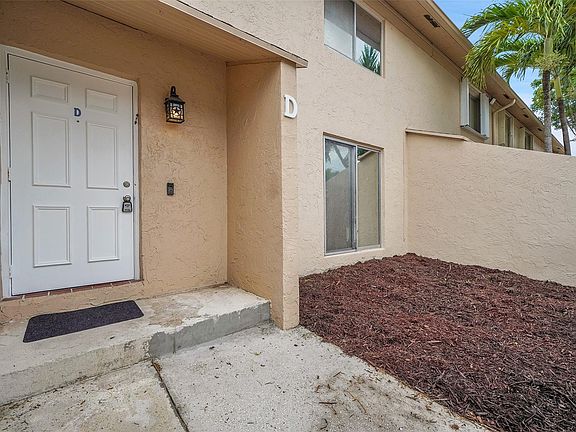 4th image of 1629 NW 80th Avenue #D
