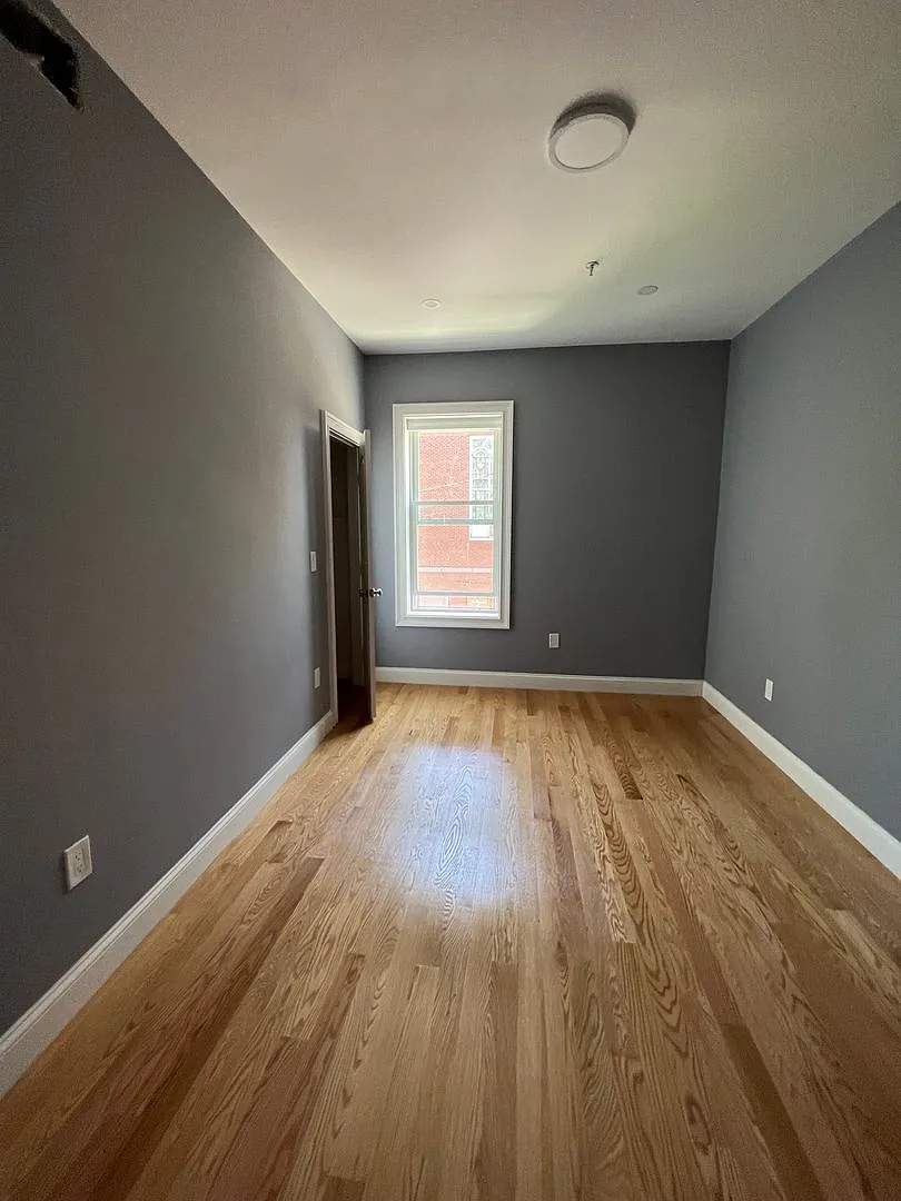 4bed 2bath 1200sqf apartment in Kendall Square is available in 12/1 — Photo 4