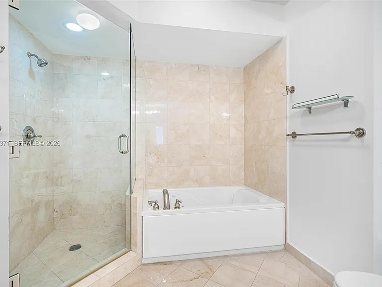 6365 Collins Ave #2901 — Photo 17