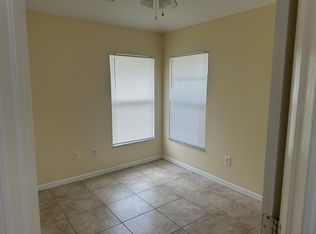 1310 Ne 16th Terrace, Cape Coral, FL 33909