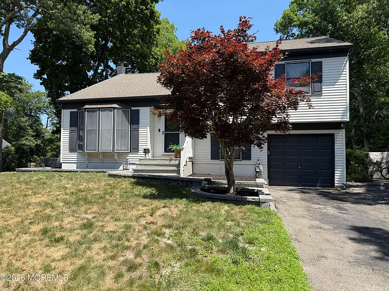 25 Highland Dr — Photo 1