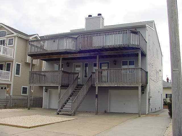1st image of 130 39th St #E