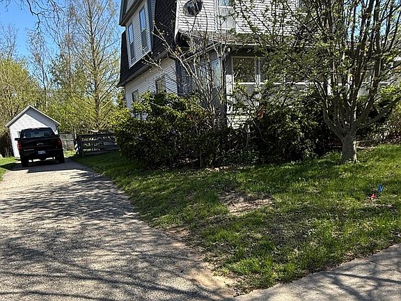 2nd image of 421 E Main St