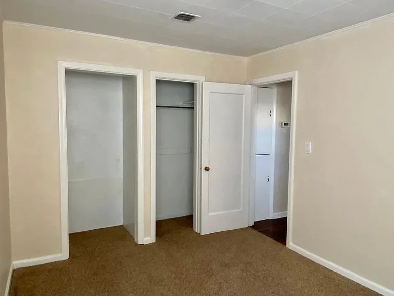 4614 Denver Ave — Photo 12