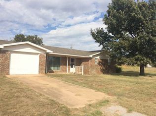 804 George Brown St, Waurika, OK 73573