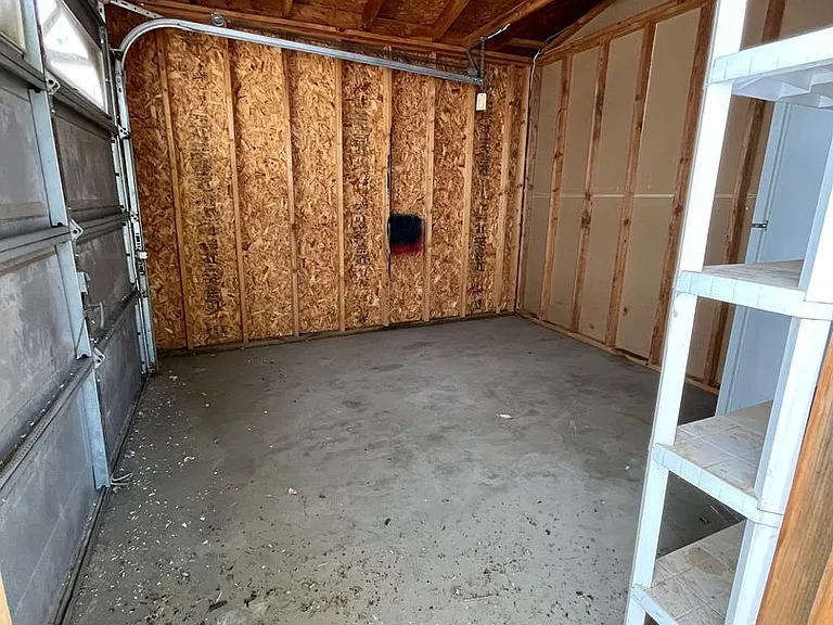 6068 N Peak Cir — Photo 18