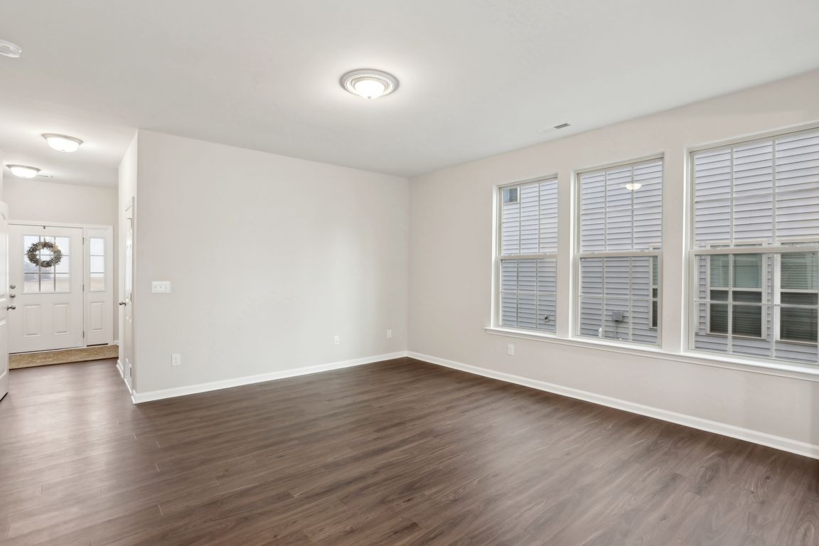 E Willow Trace Way-006.jpg