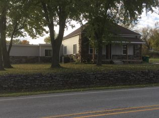 4790 Johnson Rd, Springdale, AR 72762