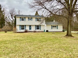 11555 Iroquois Trl, Brecksville, OH 44141