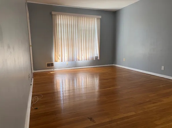 39 Franklin St #2, Tenafly, NJ 07670