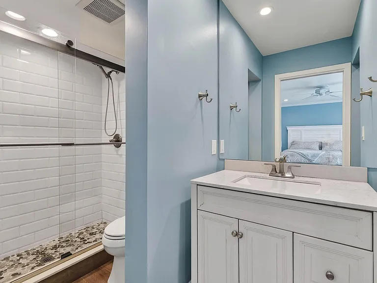 11521 Landing Pl #E1 — Photo 14