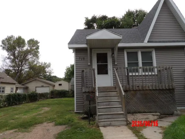 718 W 3rd St, North Platte, NE 69101
