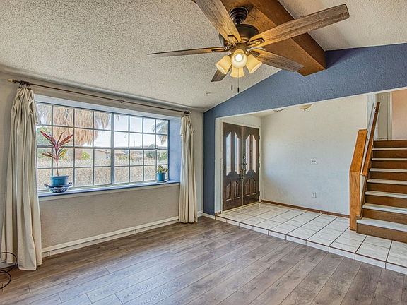 4th image of 2805 Penwood Dr