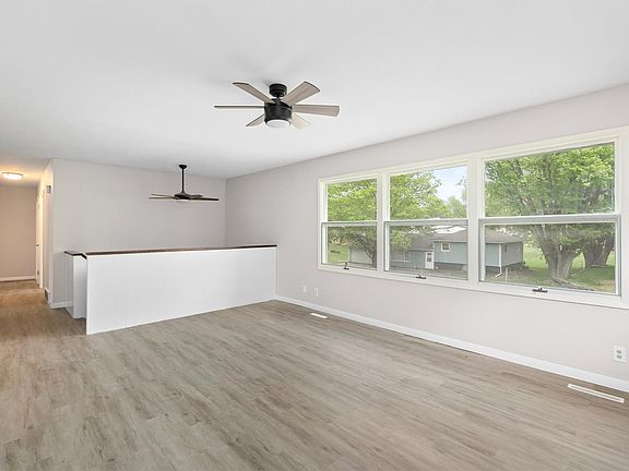 2nd image of 502 Butler St