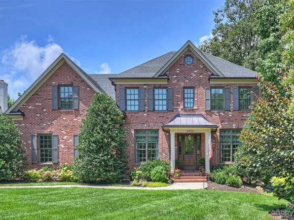 3000 Brandon Manor Ln, Charlotte, NC 28211