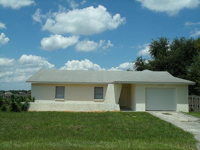 1st image of 225 Lake Thomas Dr