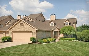 1st image of 18342 Blue Heron Dr W
