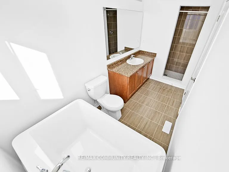 2614 Apricot Ln — Photo 12