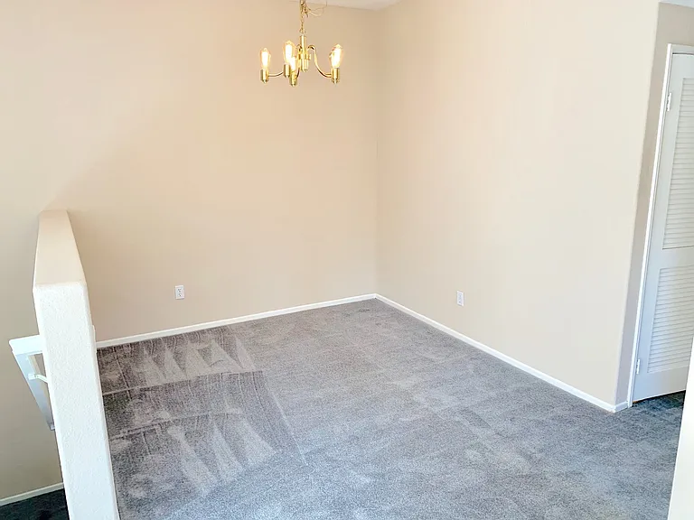 1014 S Rossano Way — Photo 5