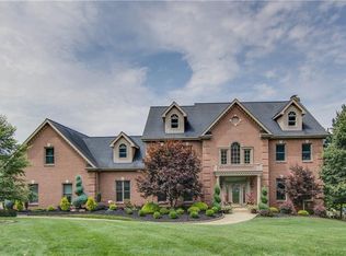 511 Salem Heights Dr, Gibsonia, PA