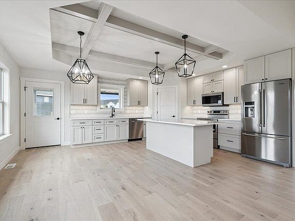 2nd image of 277 Wyatt Dr
