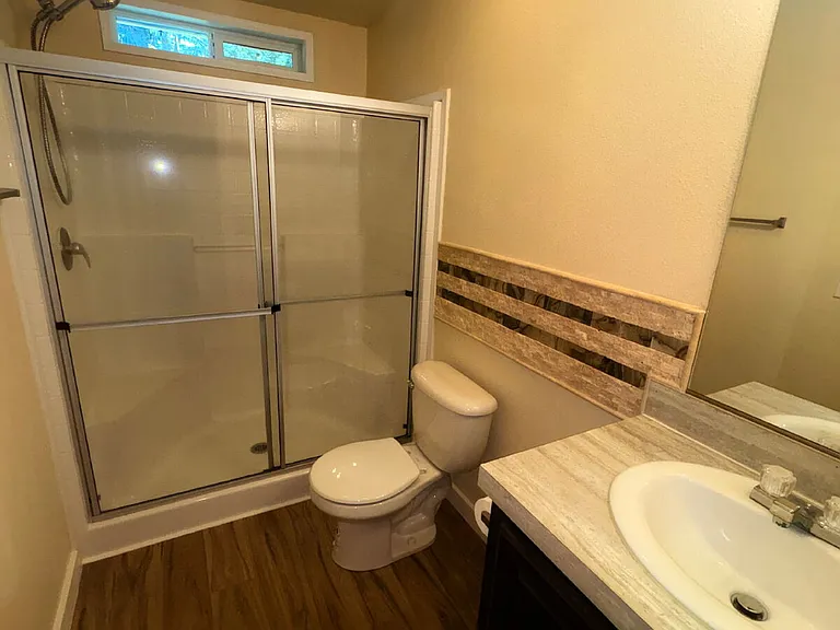 2995 Woods Rd E — Photo 9