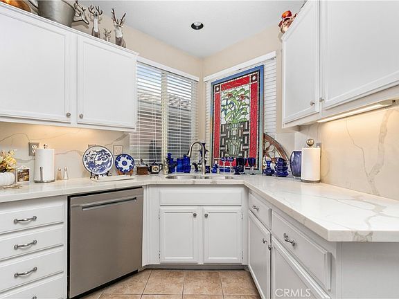 5th image of 697 Big Spring Dr