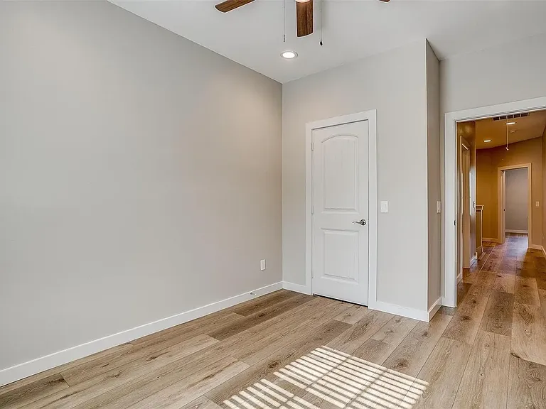 3303 Ryan Ave — Photo 21