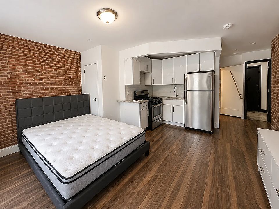 1st image of 1019 Southern Blvd #4E