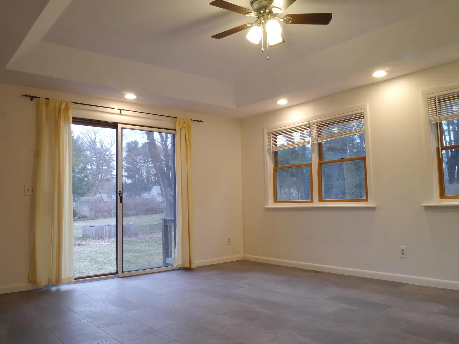4 bed, 1452 sqft, $4,000 — Photo 4