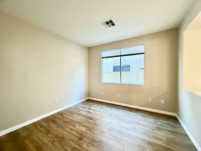 8917 Waltzing Waters Ct — Photo 15