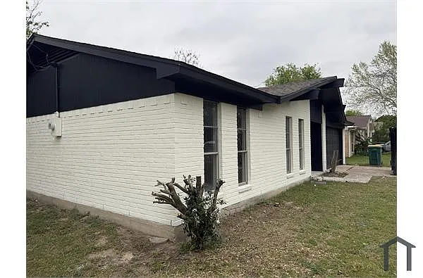 Building Photo - 1208 Neptune Dr