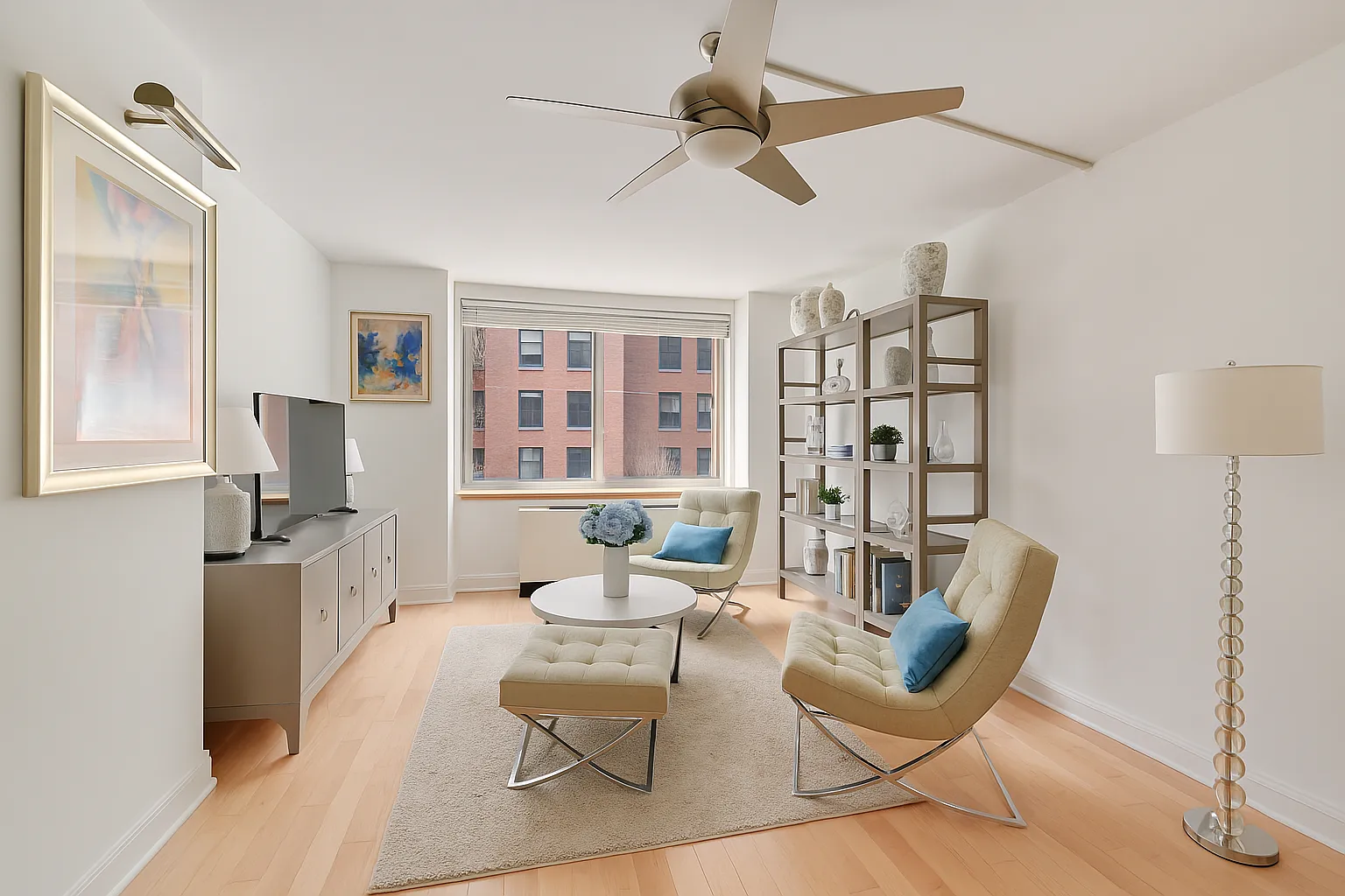 1760 2nd Ave APT 2A photo 1