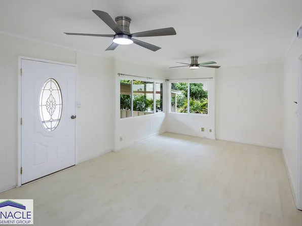 3428 McCorriston St, Honolulu, HI 96815