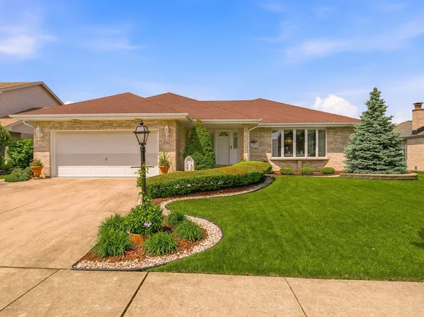 15542 Bramblewood Rd, Oak Forest, IL 60452