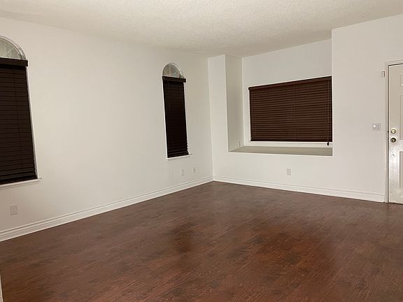 4th image of 7228 Richmond Heights Dr
