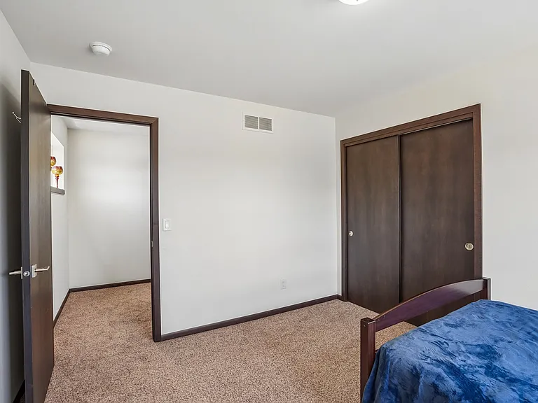 236 Sunshine Ln — Photo 22