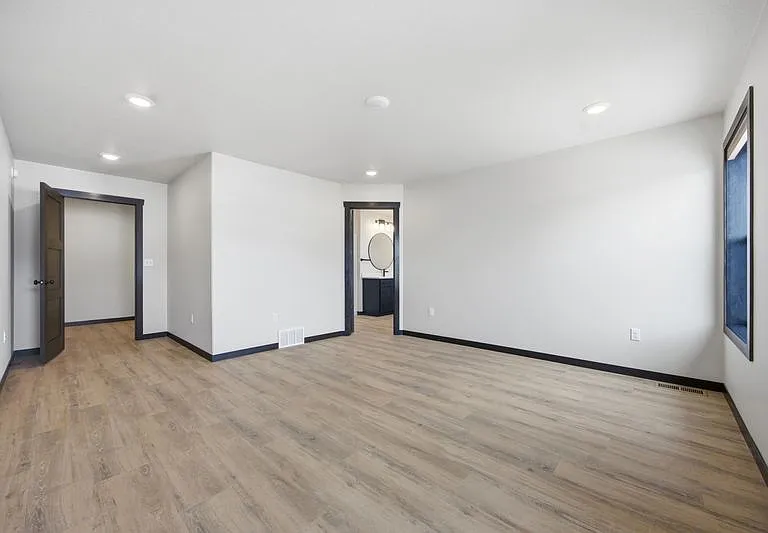 5763 24th St S #D — Photo 3