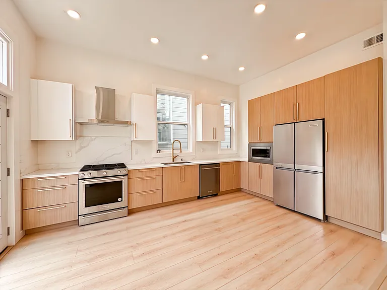 1415 Golden Gate Ave #1415 — Photo 4