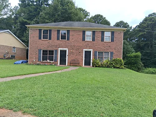 401 Charter Ct #401 Photo 1