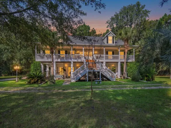 7909 Edingsville Beach Rd, Edisto Island, SC 29438