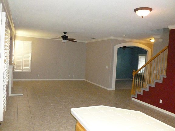 2nd image of 8965 Kodiak Way
