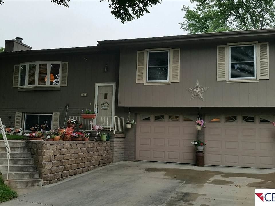 1st image of 5615 S 110th Cir