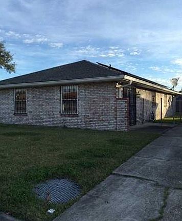 2nd image of 7825 Ligustrum Dr